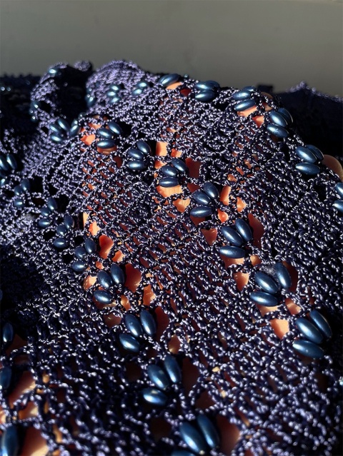 Szydełkowa kamizelka handmade z koralikami