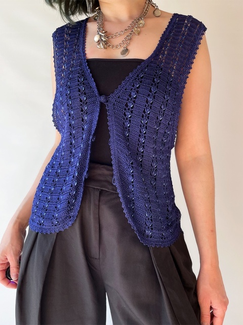 Szydełkowa kamizelka handmade z koralikami