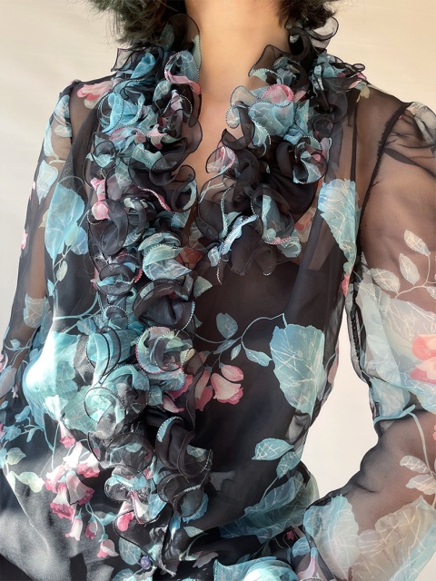 Szyfonowa bluzka z żabotem