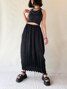 Długa, czarna spódnica