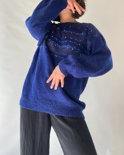 Niebieski sweter handmade