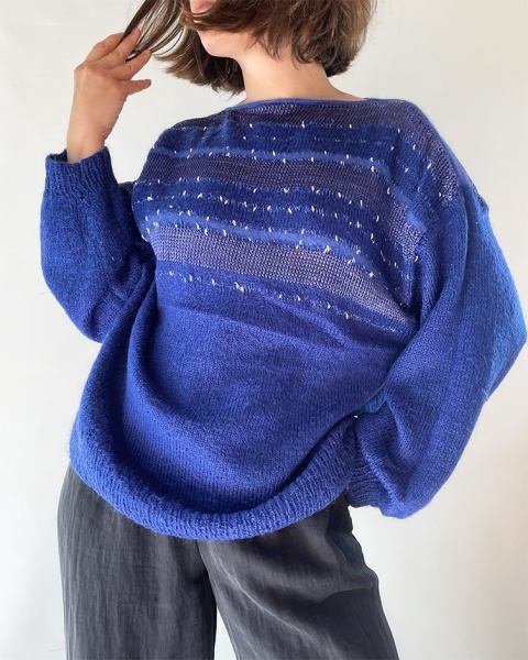 Niebieski sweter handmade