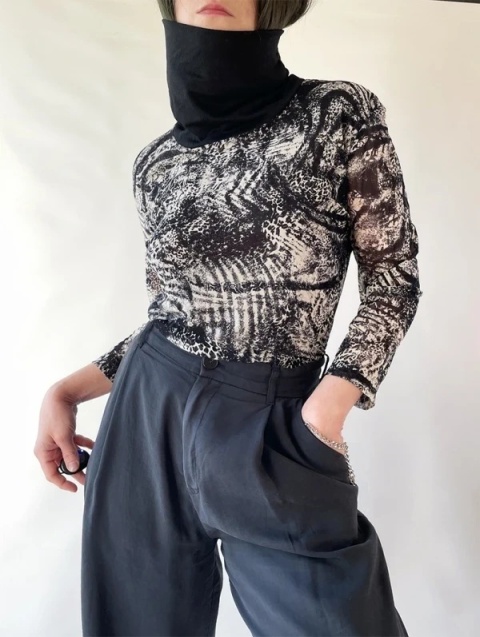 Mesh top z golfem, y2k