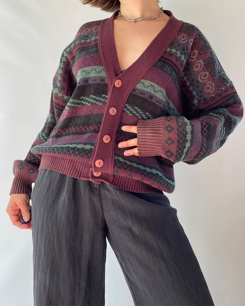 Sweter w paski