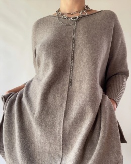 Kawowy swetetrek oversize