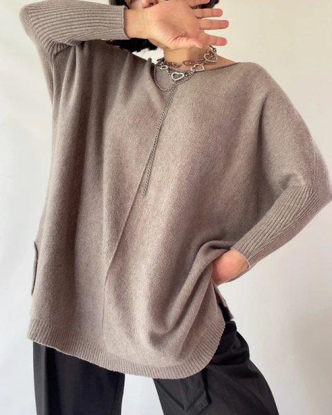 Kawowy swetetrek oversize