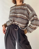 Sweter w szlaczki